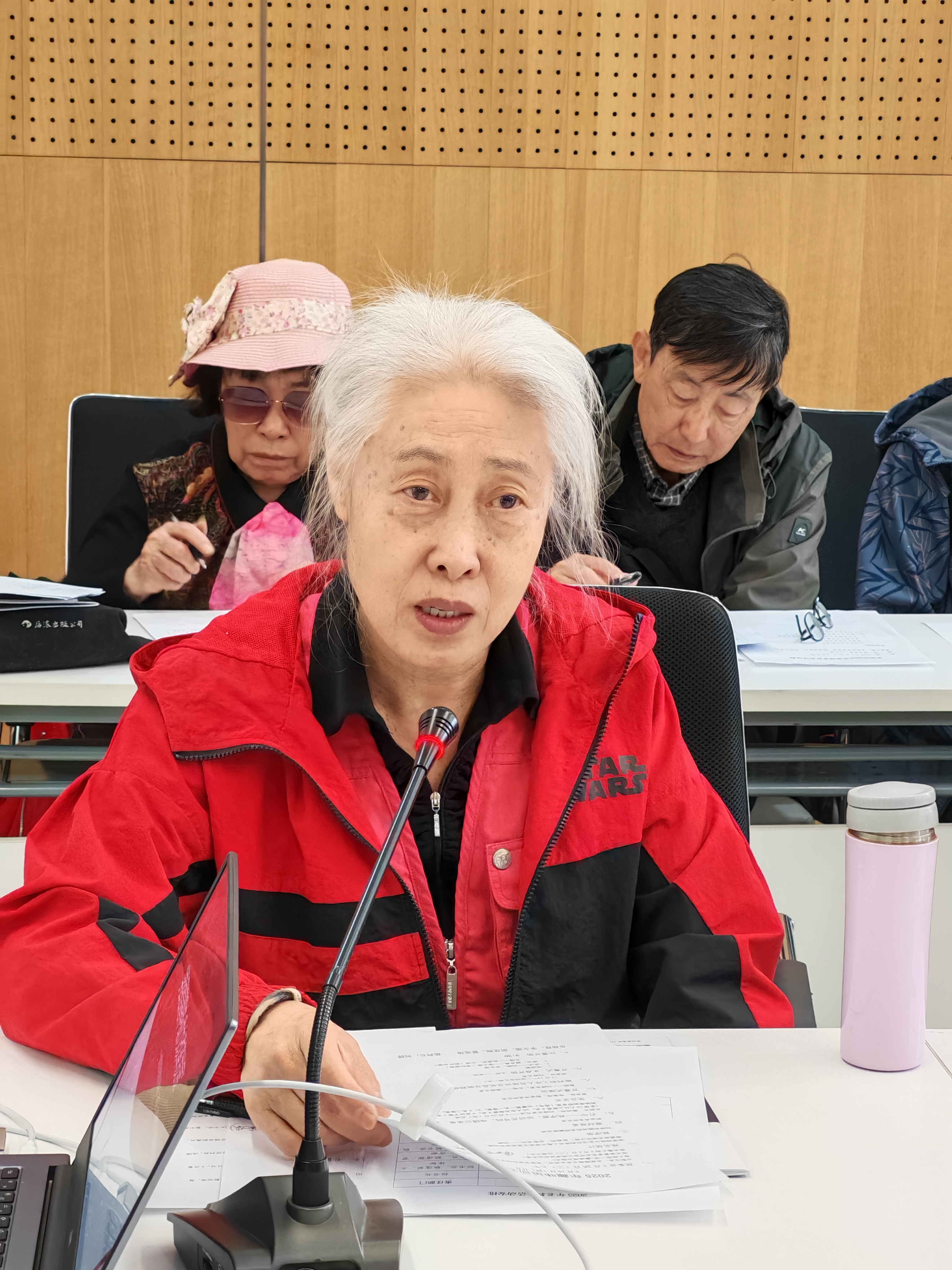 刘婷.jpg